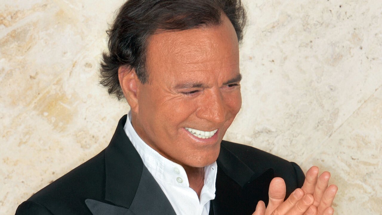 Julio Iglesias : une série TV sur sa vie sur Netflix