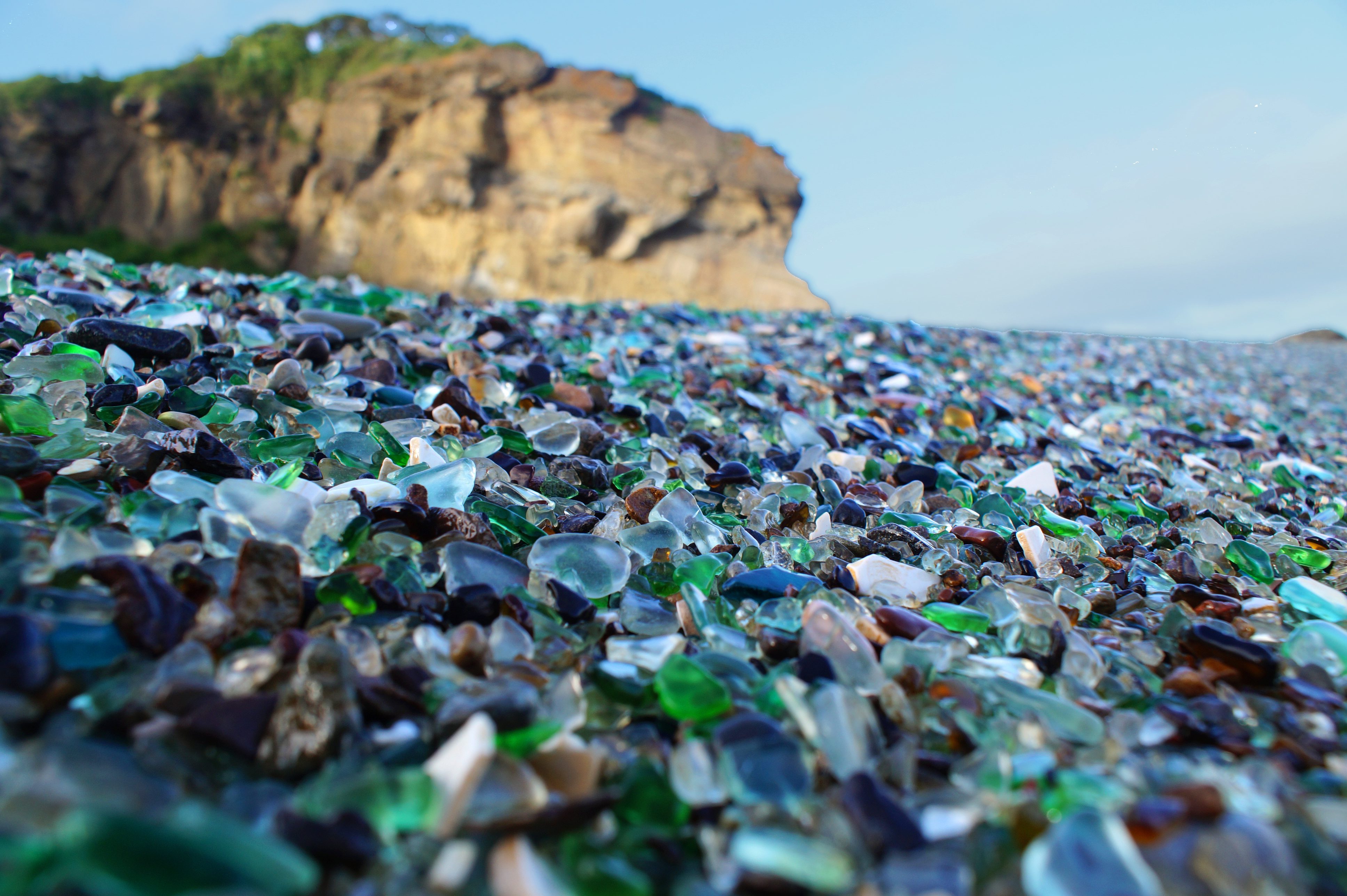 plage de verre, décharge russe