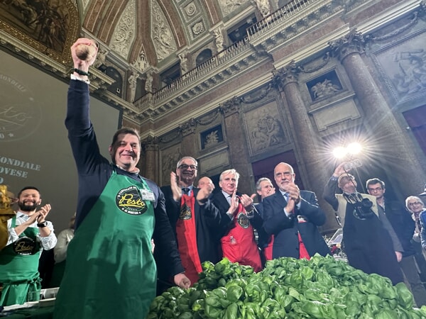 Championnat du monde de pesto génois al Mortaio - le triomphe de Mattia Bassi