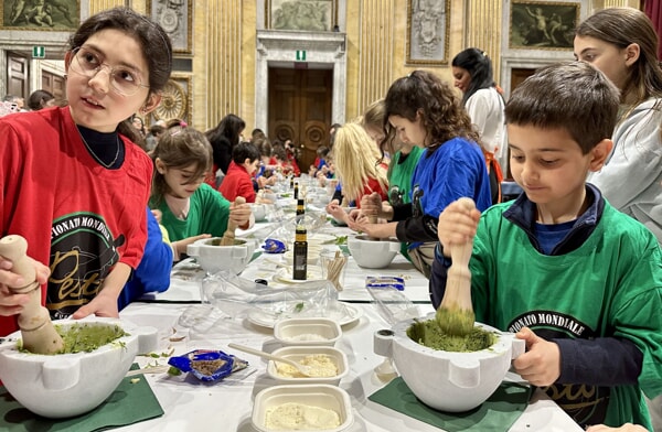 Championnat du Monde de Pesto Génois au Mortier - enfants