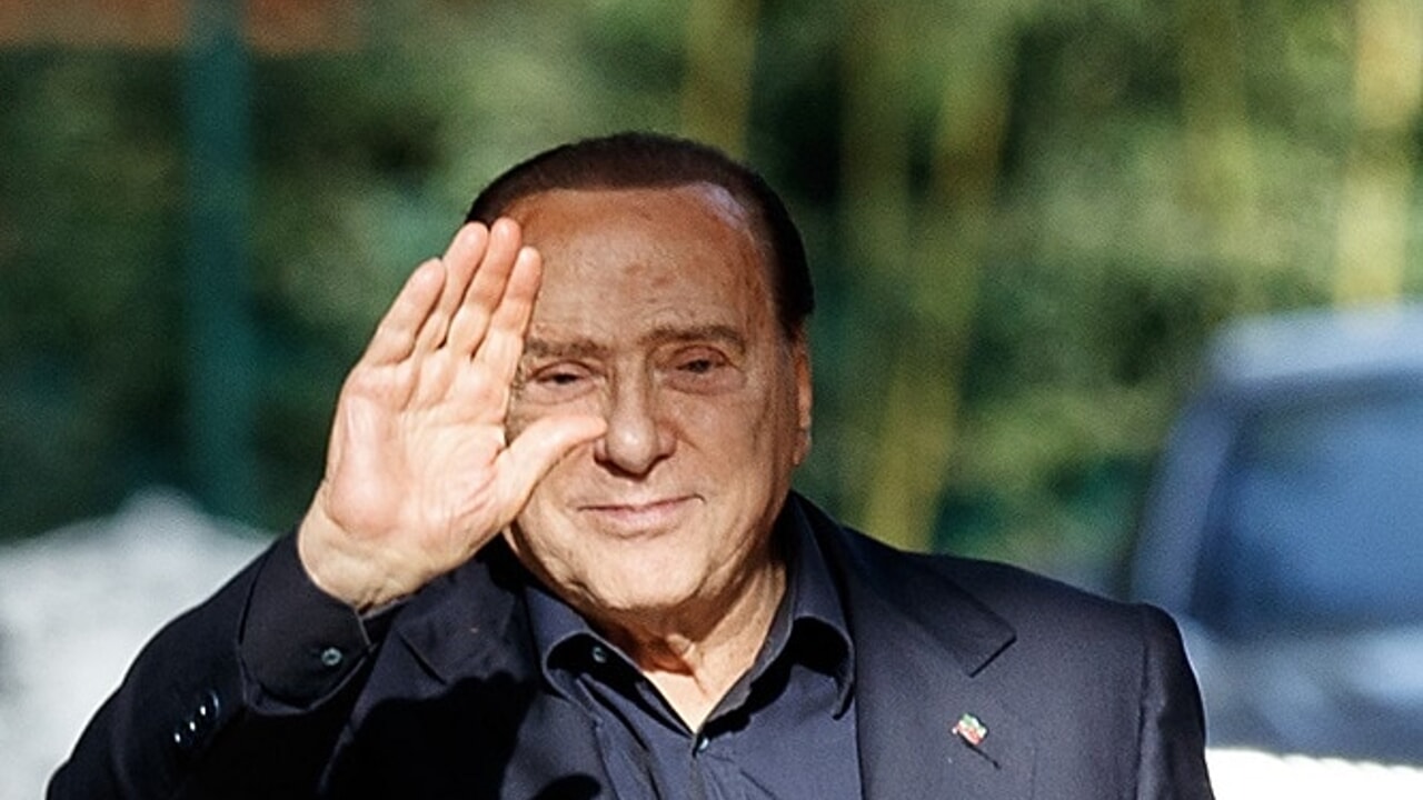 Le jeune Berlusconi, une docusérie dédiée au Chevalier arrive sur Netflix