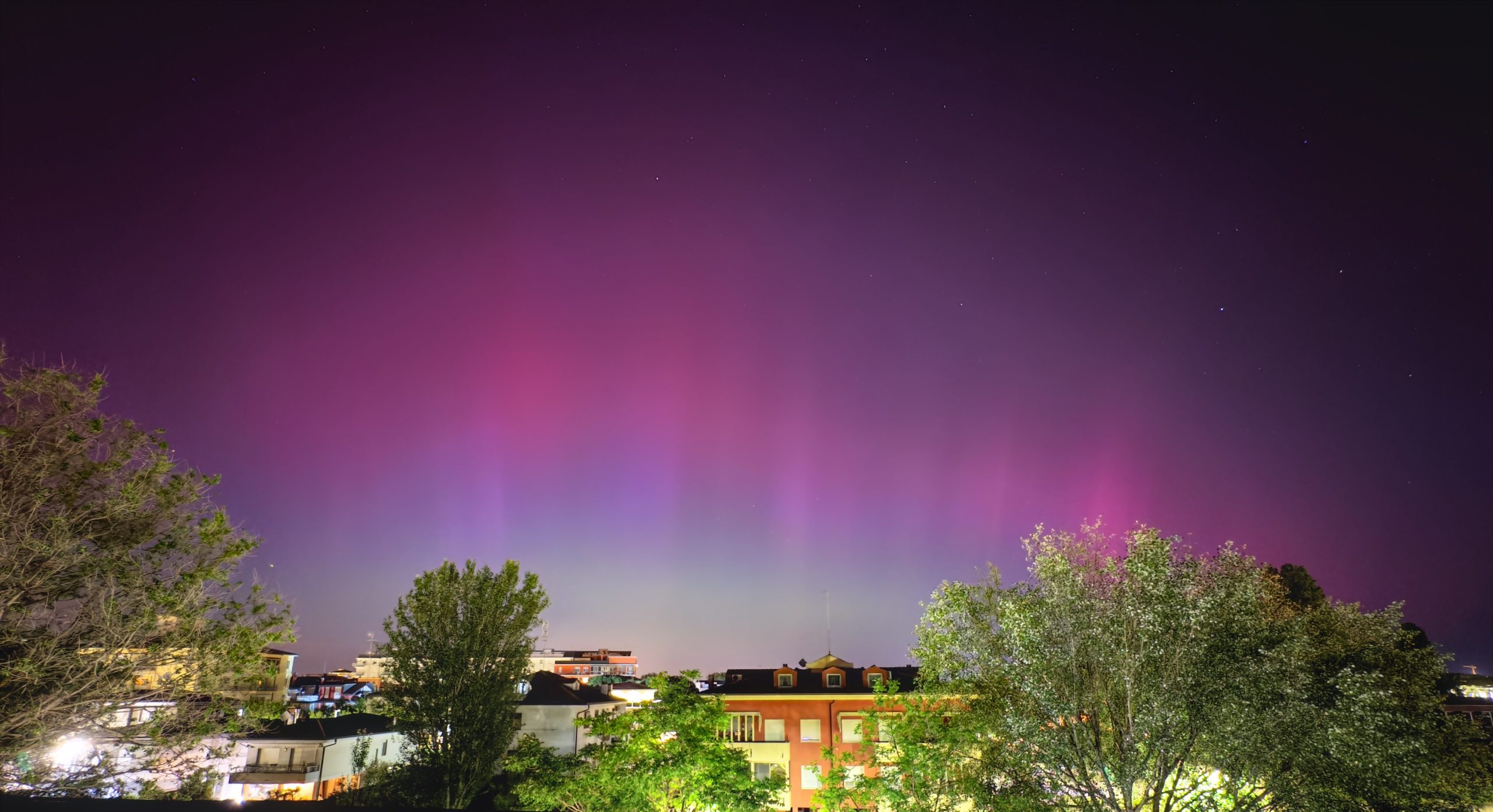 aurora boreale italia maggio 2024