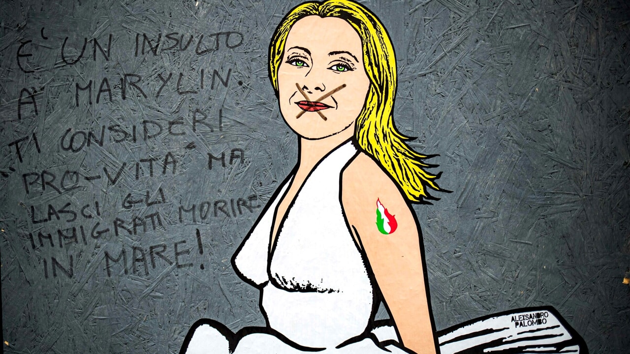 Matraques, censure et menottes : combien cela nous coûte-t-il de voter encore pour l'extrême droite de « Giorgia »