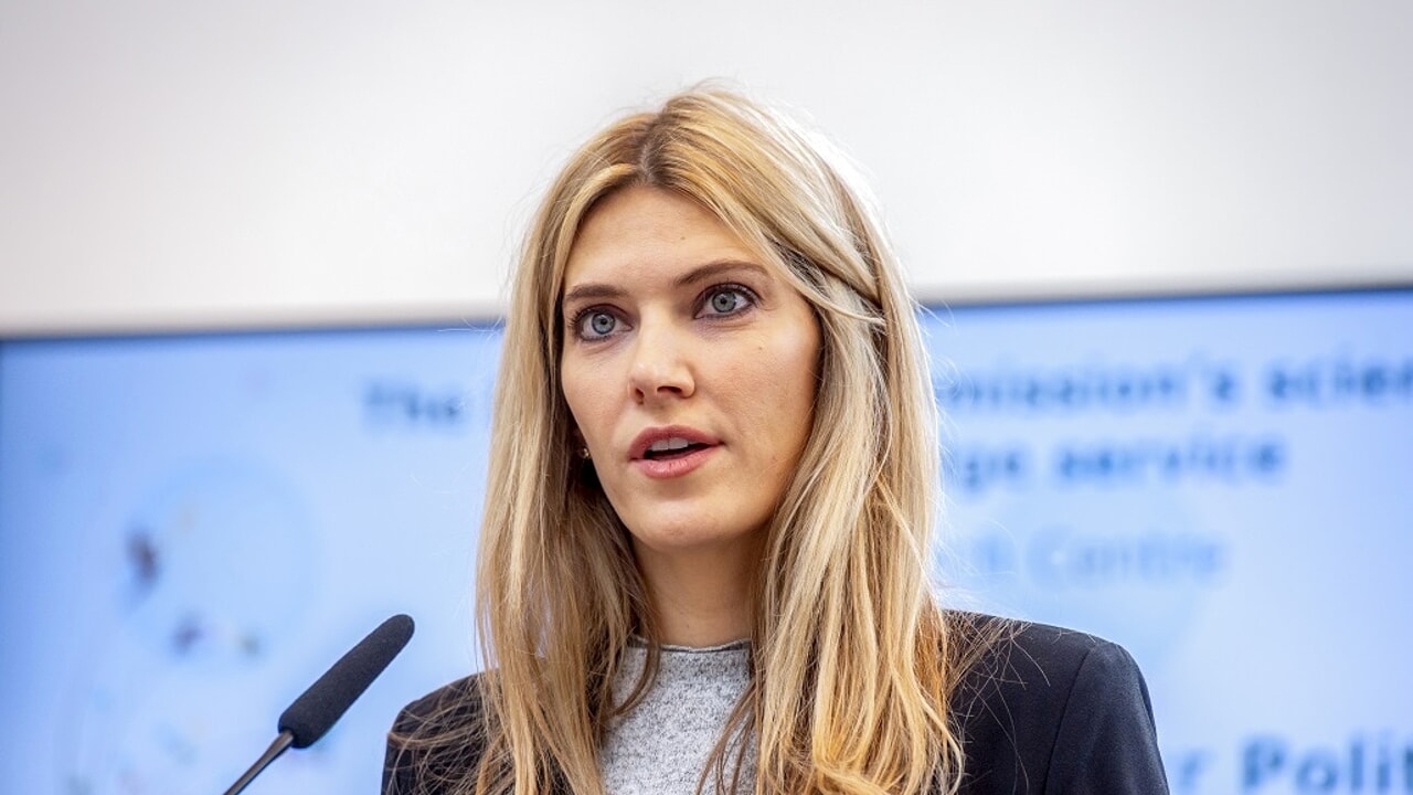 Le Premier ministre du Qatargate ne siégera pas au Parlement qu'il a dit vouloir nettoyer de la corruption