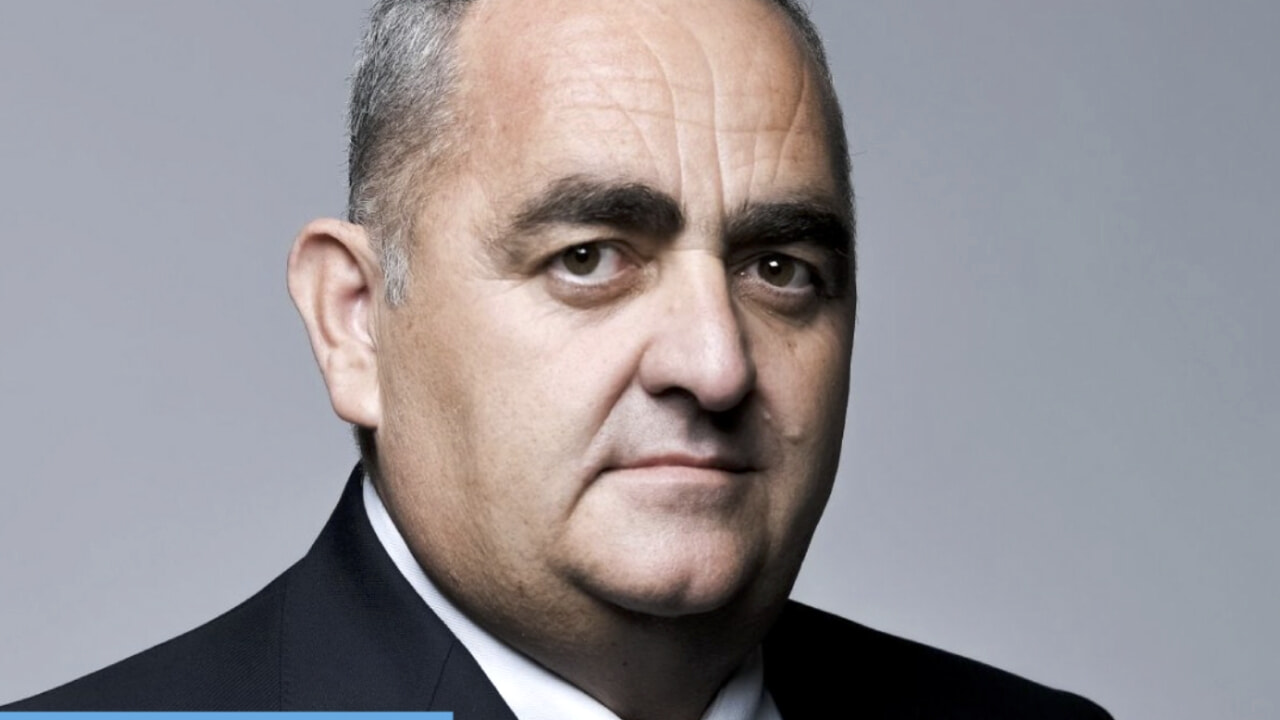 Non seulement Ilaria Salis, mais une autre députée européenne a également été élue alors qu'elle était en prison