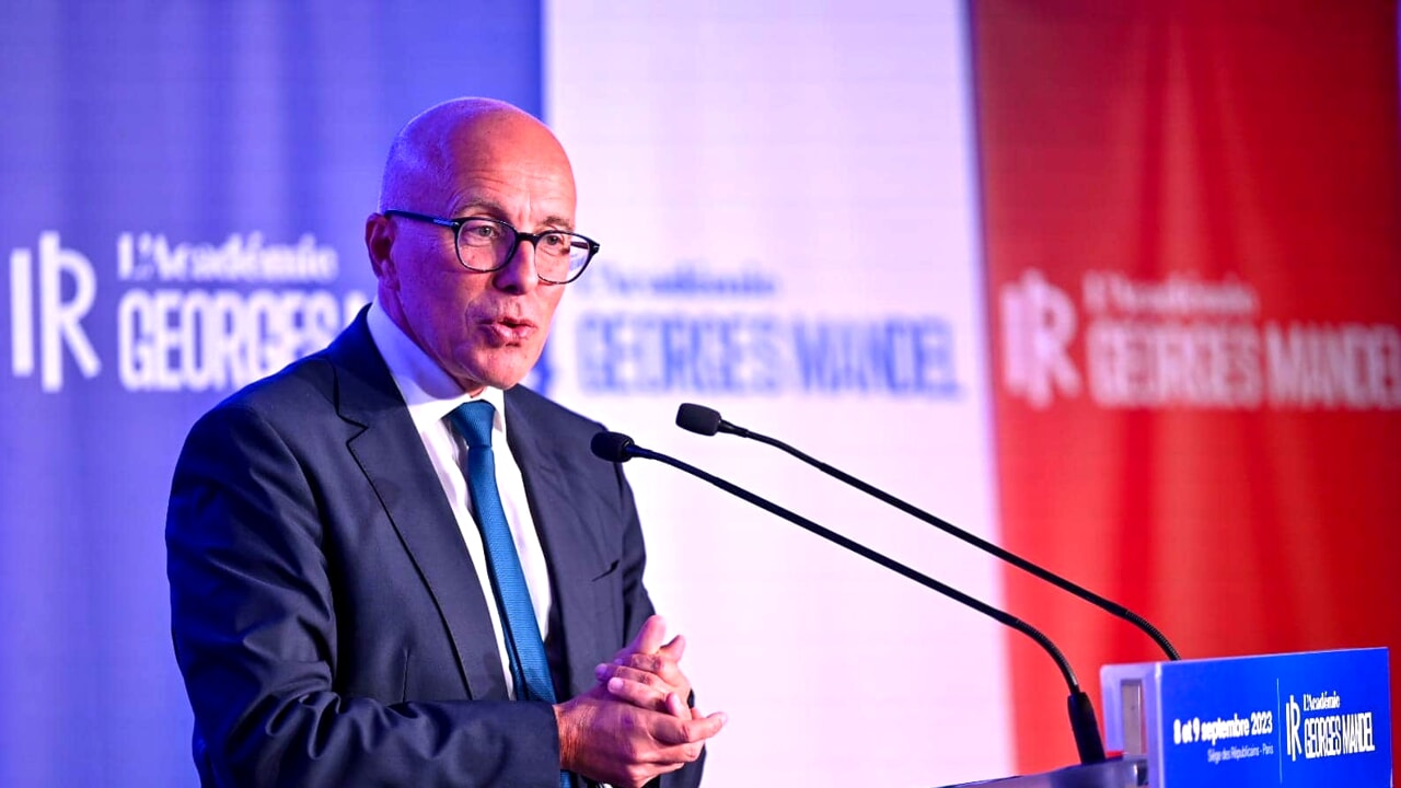 Qui sont Les Républicains, la droite modérée qui était sur le point de s'allier à Le Pen