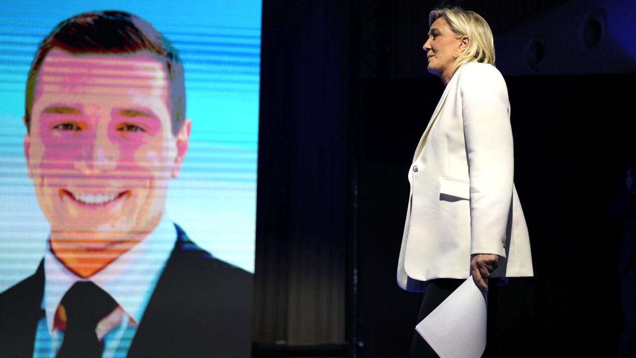 "Trop de programmes de gauche" : désormais Le Pen veut privatiser la télévision française