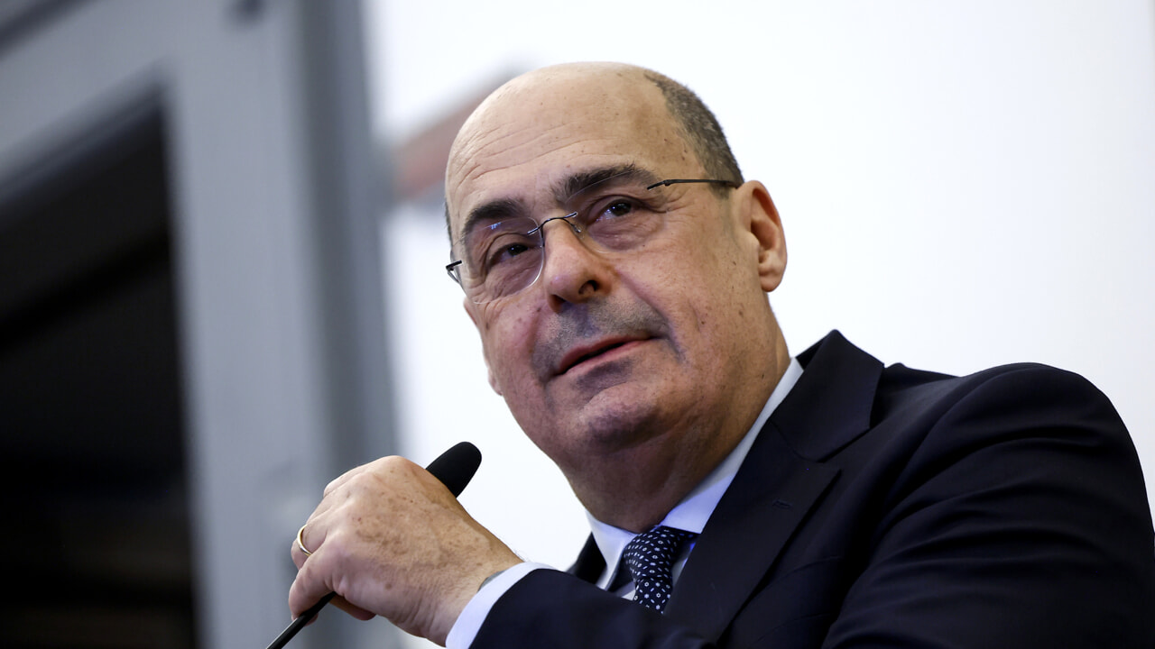 Nicola Zingaretti chef de la délégation du PD en Europe, député Moretti