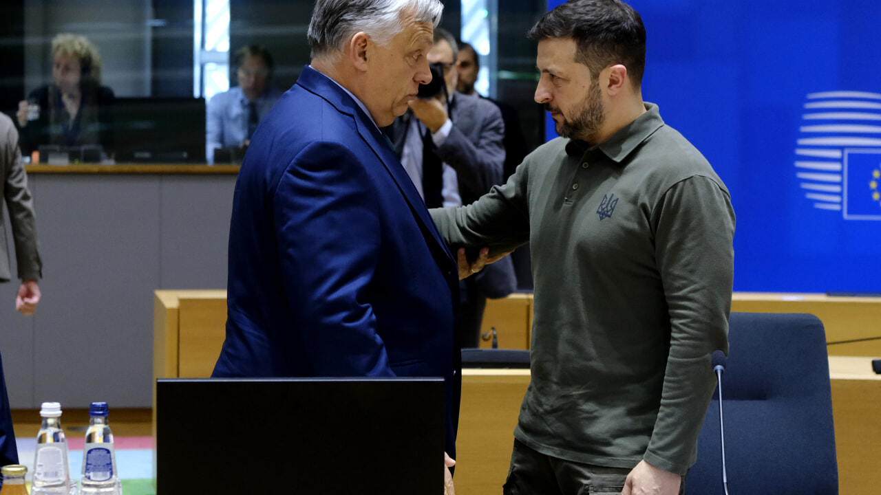 Visite surprise d'Orban à Kiev : "Avec Zelensky pour parler de paix"
