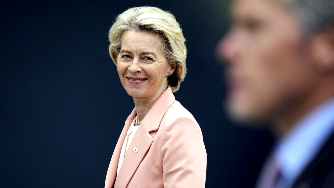 Von der Leyen reçoit le soutien des Verts, une droite de plus en plus isolée