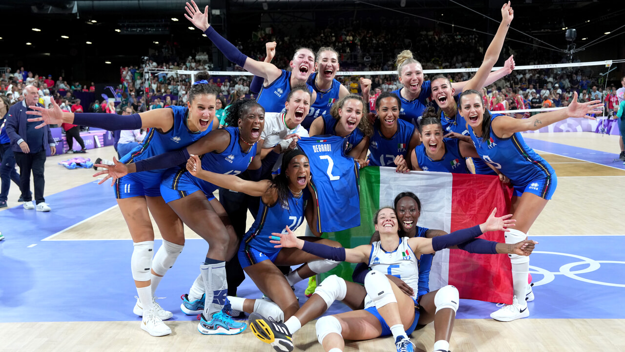 Parce que l'idée du Ministre Tajani est courageuse, apprenons du volley