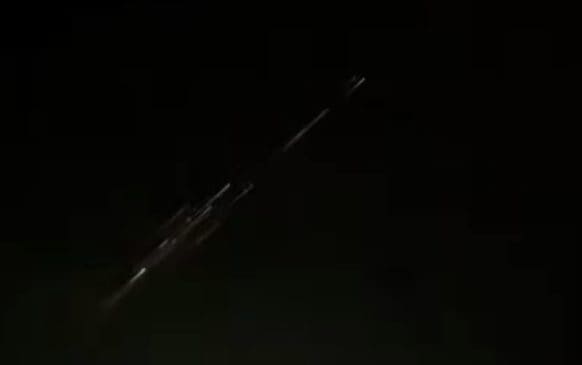 Starlink 2382 rientro atmosferico sopra il Nord Italia