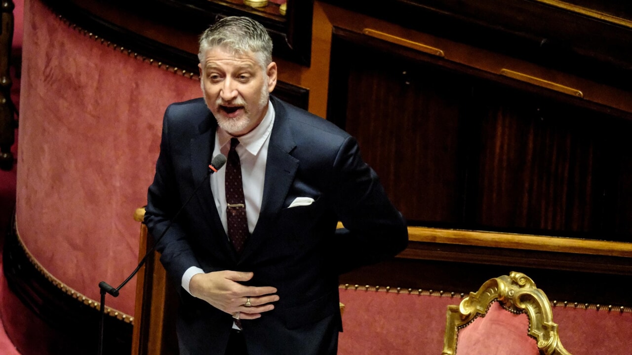 Le discours du ministre Giuli était plein de bouffonneries, mais le problème est autre