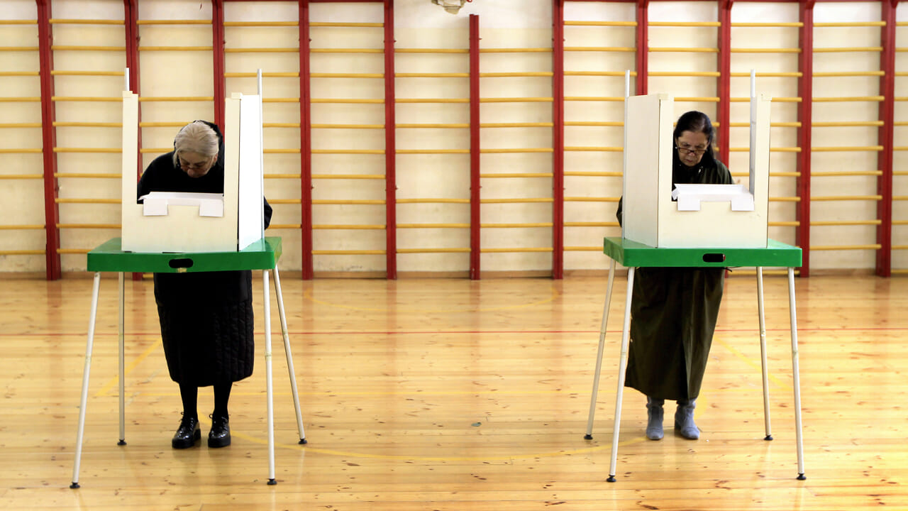 Le rêve européen de la Géorgie s'évanouit, les élections remportées par le parti pro-russe