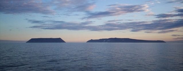 Les îles au coucher du soleil (crédit Dave Cohoe)