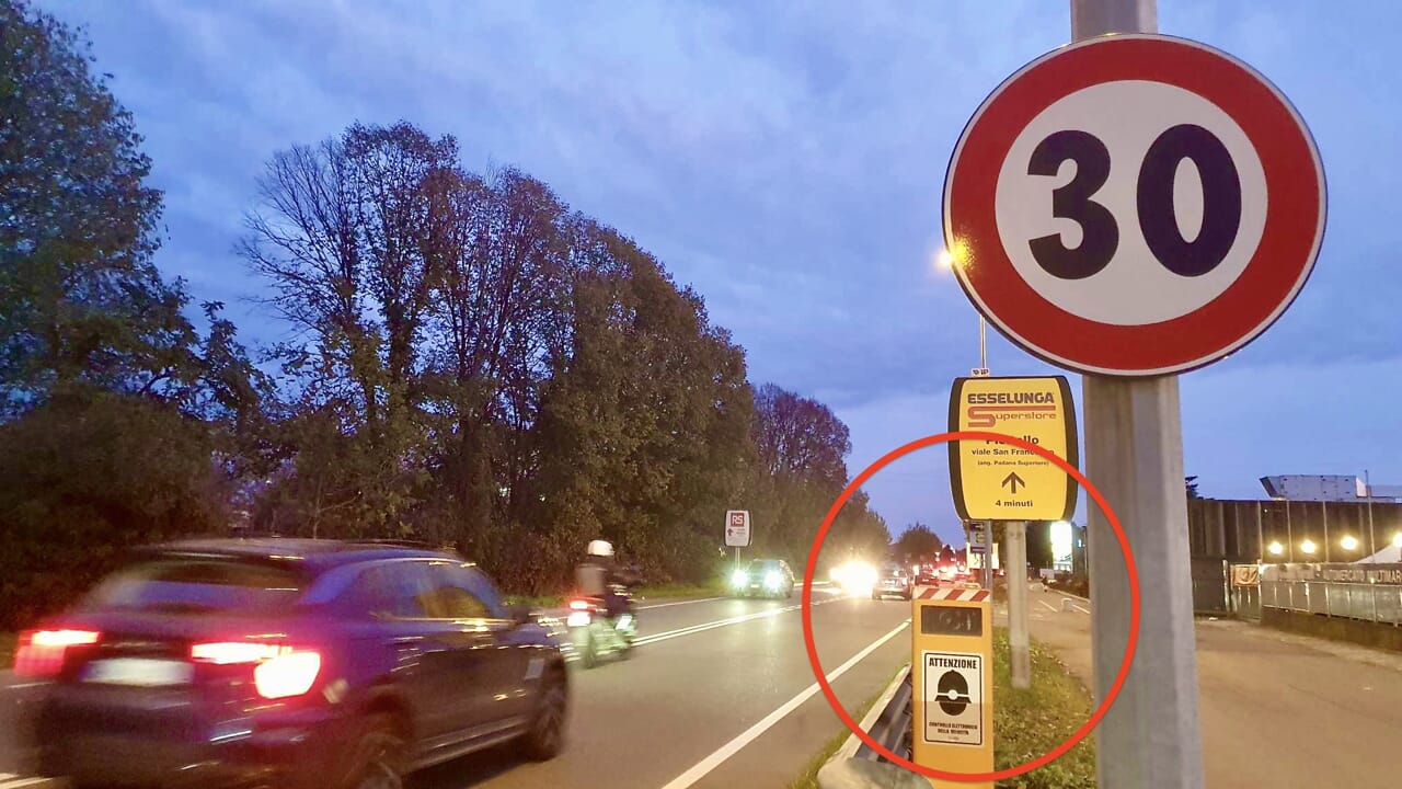 Amendes de 880 euros : parce qu'il s'agit de l'impôt caché de Giorgia Meloni