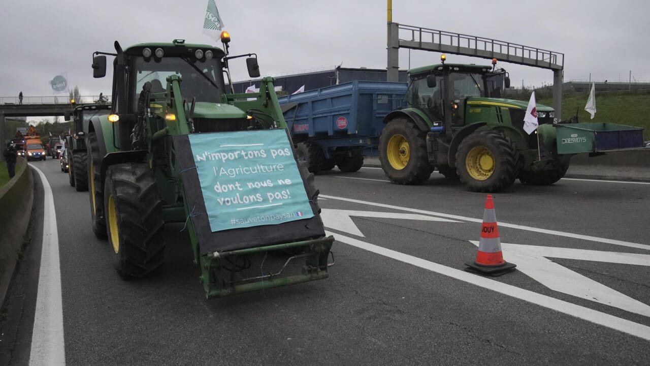 Les tracteurs descendent à nouveau dans la rue : cette fois, la faute en revient à un traité avec l'Amérique latine
