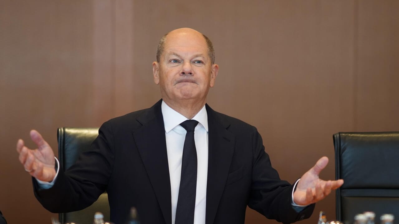 Scholz est déterminé à se représenter, mais le parti se divise