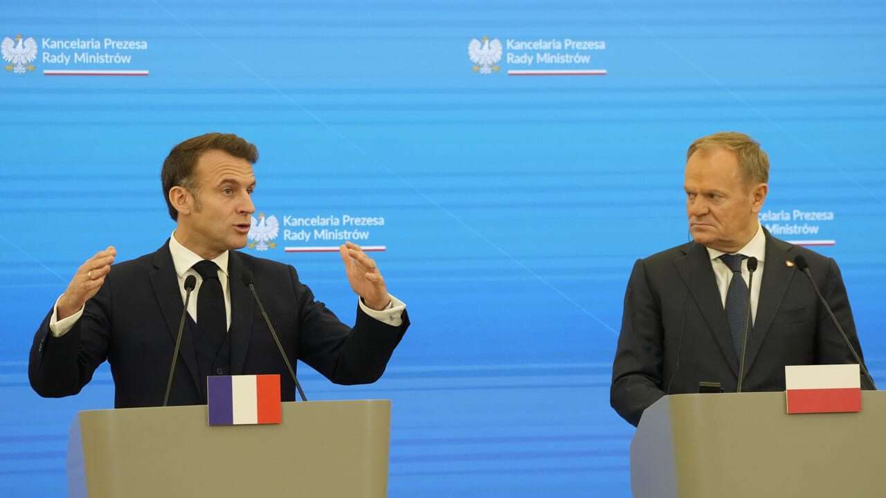 La France et la Pologne envisagent d'envoyer des troupes en Ukraine en cas de cessez-le-feu