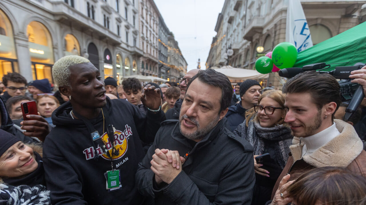 Salvini acquitté provoque du "désordre" sur tout le terrain