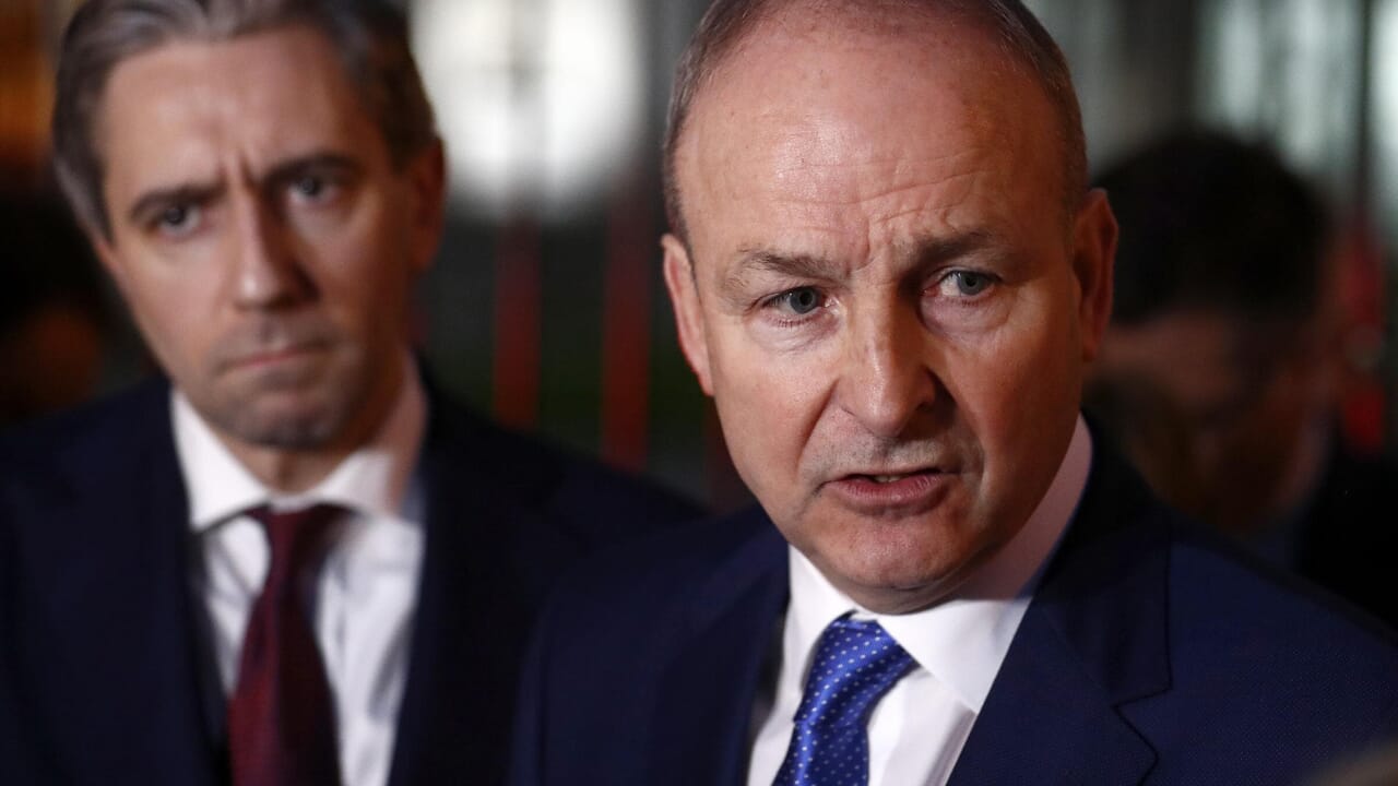 En Irlande, le libéral Martin gagne la confiance du Parlement après un accrochage à la Chambre