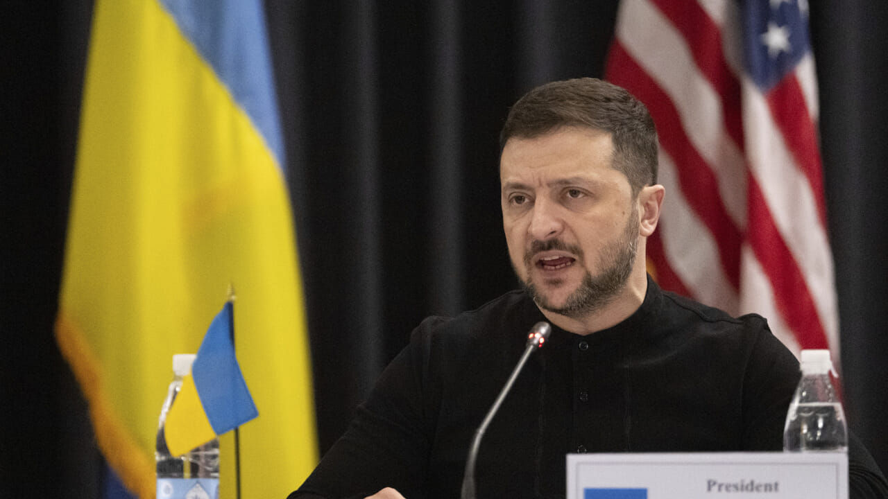 La Slovaquie menace de bloquer l'aide européenne à Kiev : "Rouvrir les robinets de gaz russe"