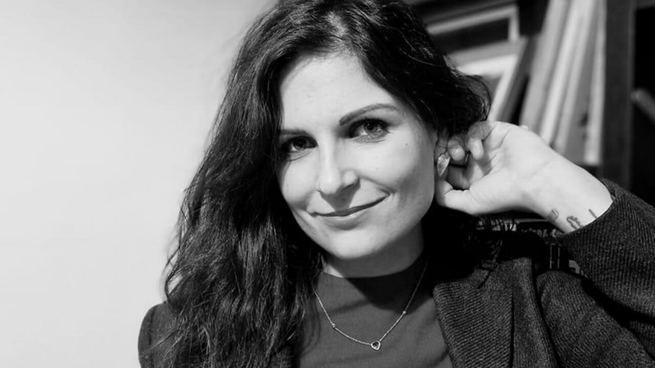 Martina Pucciarelli : "J'ai fui les Témoins de Jéhovah. Mes parents faisaient des orgies à la maison, mais ils voulaient que je sois vierge"