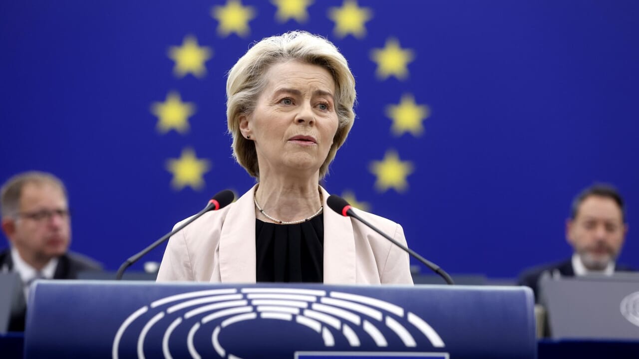 Von der Leyen prêt à retourner au travail après une pneumonie (gardé presque secret)