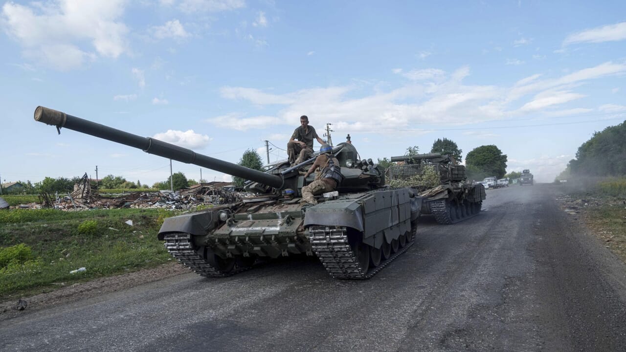 L'hypothèse des soldats italiens en Ukraine, Salvini n'est pas là: "en parler maintenant n'a pas de sens"