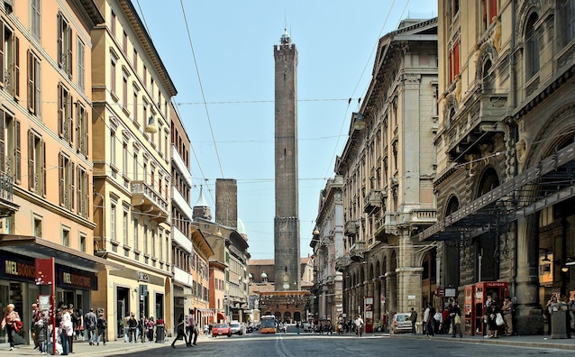 La Torre Degli Asinelli (crédits Didier Descouens)