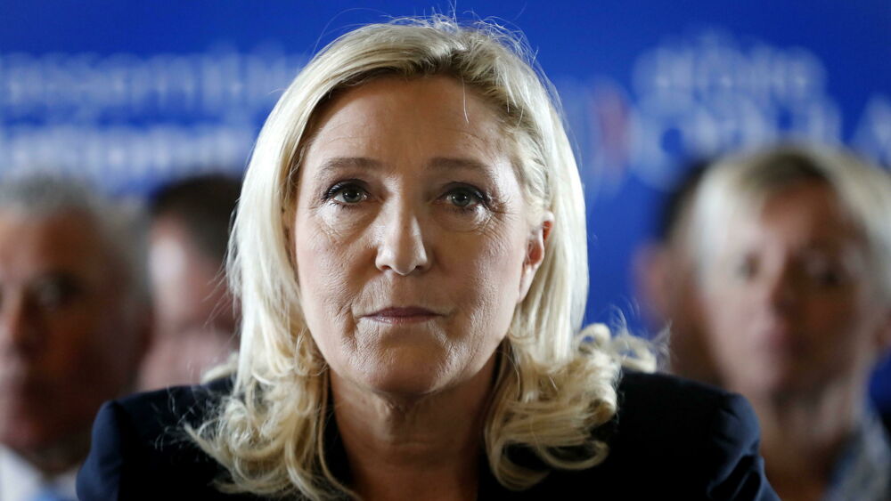 Le Pen condamné pour le détournement de fonds publics: il n'est pas éligible