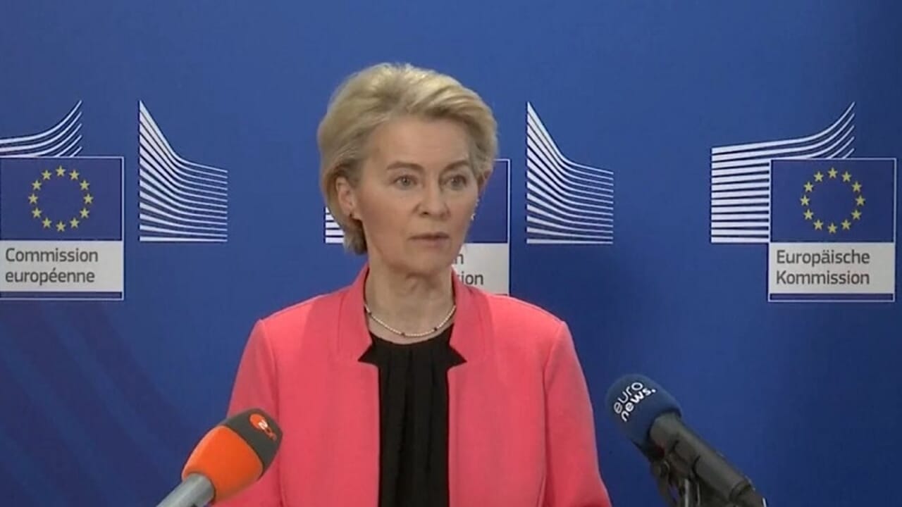 L'Europe réagit au bord de Trump, von der Leyen: "avec des devoirs désastreux mais prêts à répondre"