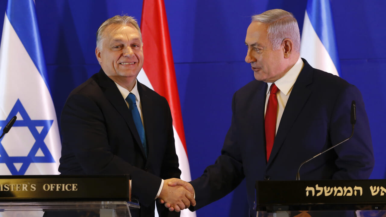 Orban accueille Netanyahu: la Hongrie pourrait quitter la Cour pénale internationale