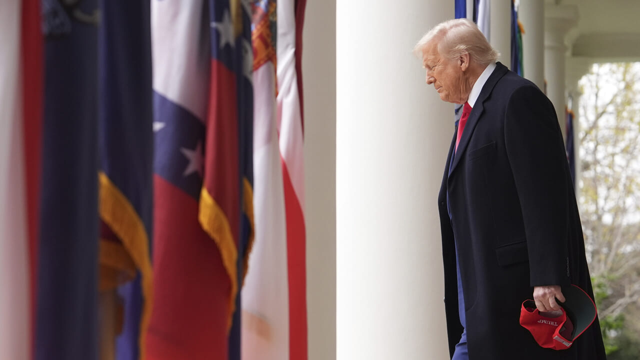 Trump avec des coups de clava: l'illusion dangereuse du protectionnisme
