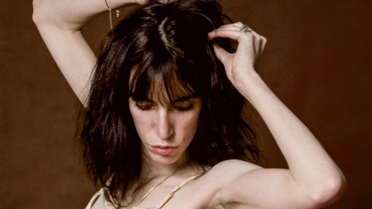 "Pâques"entre la résurrection, le sexe et la poésie: les Pâques de Patti Smith