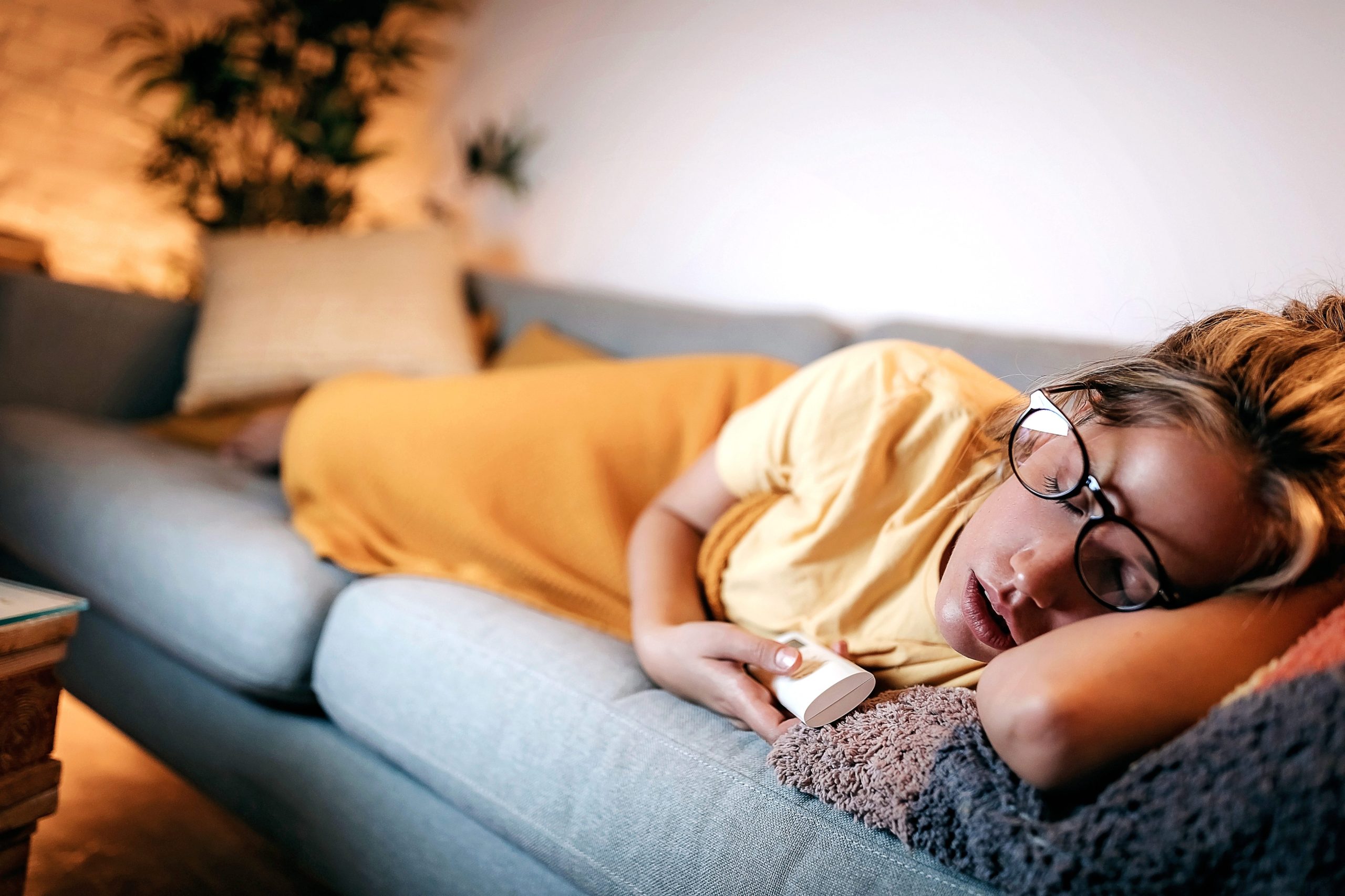 dormire davanti alla tv