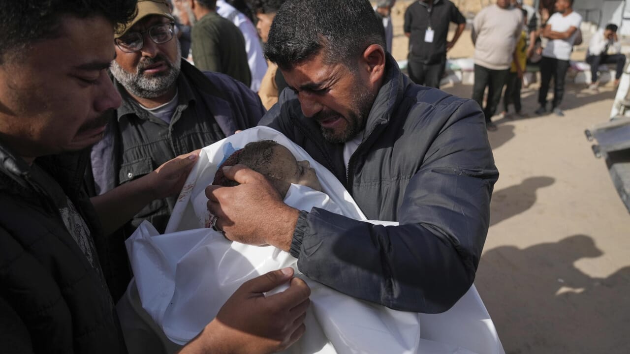À Gaza, c'est toujours le massacre: 80 décès dans les attaques israéliennes, 22 étaient des enfants