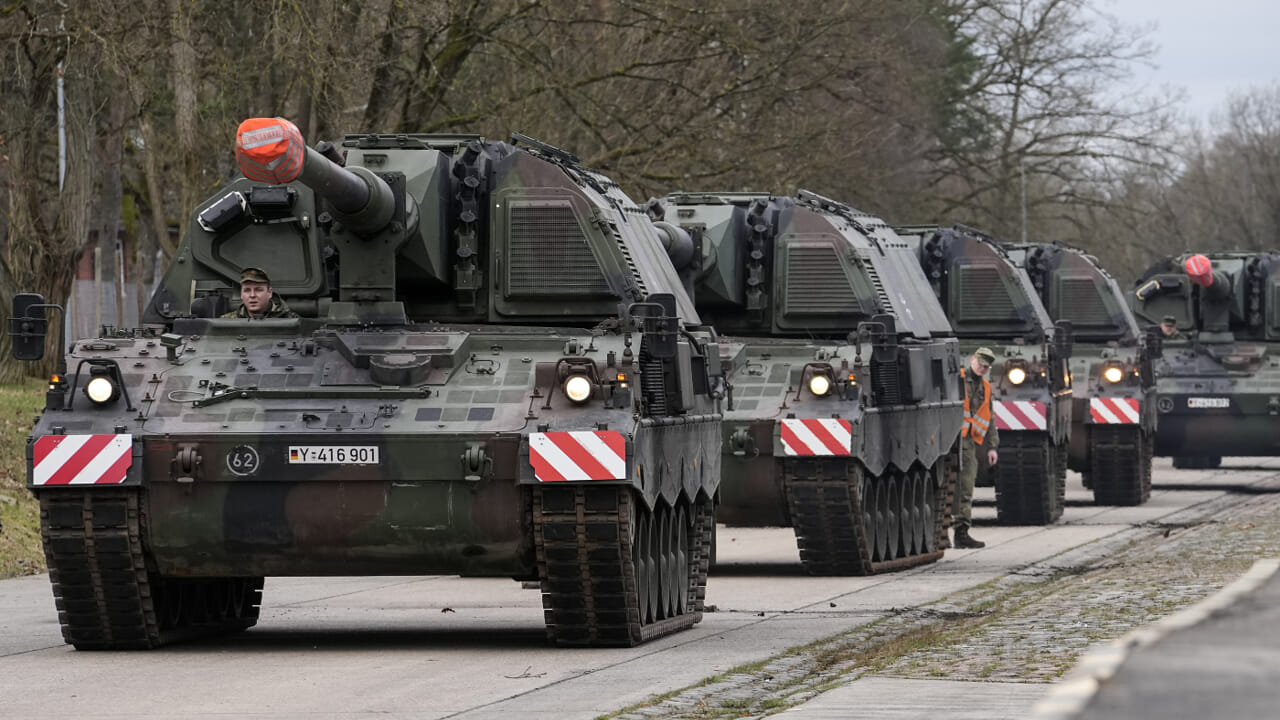 Des soldats allemands se sont alignés à l'est et à ceux qui se préparent au pire: les craintes d'une invasion russe