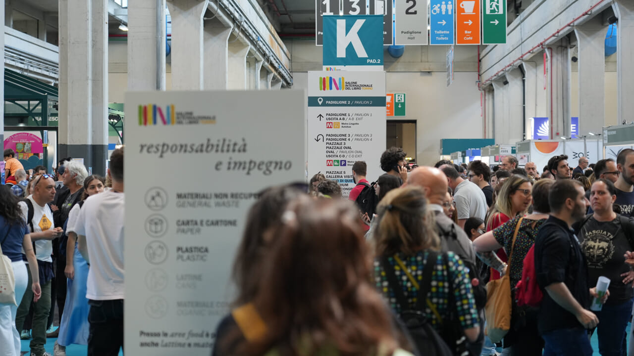 Les mots entre nous se lisent: le rideau monte sur le livre du livre 2025