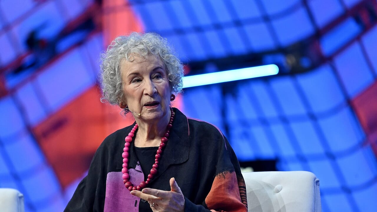 Nouveau livre pour Margaret Atwood: C'est l'histoire de sa vie et de son panorama littéraire