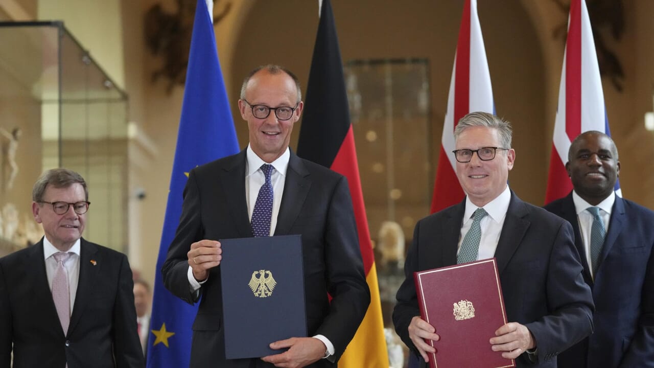 Le Royaume-Uni et l'Allemagne s'engagent à se défendre en cas de guerre