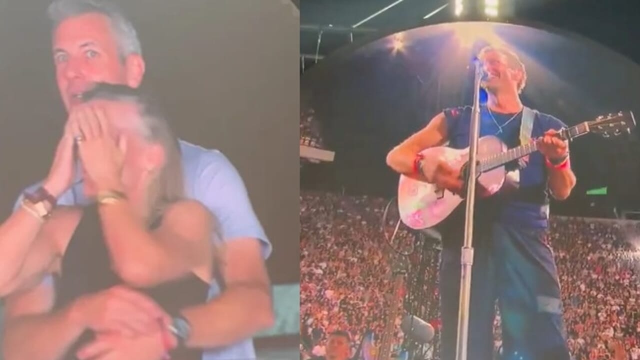 Maintenant, plaisantez sur les deux amoureux du concert Coldplay