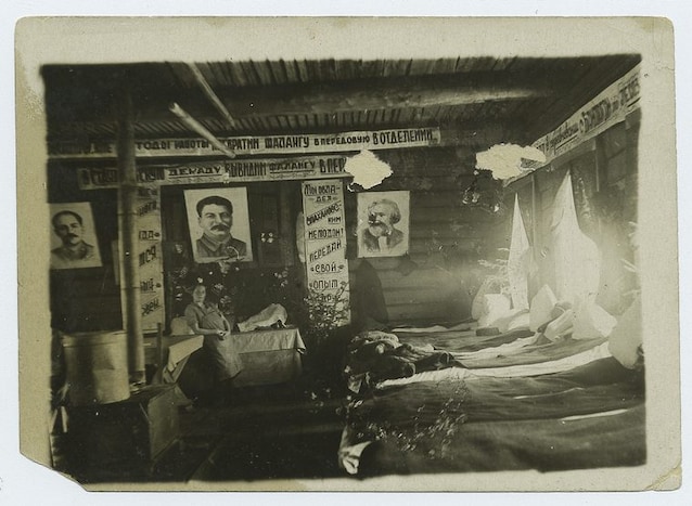 Intérieur d'un dortoir