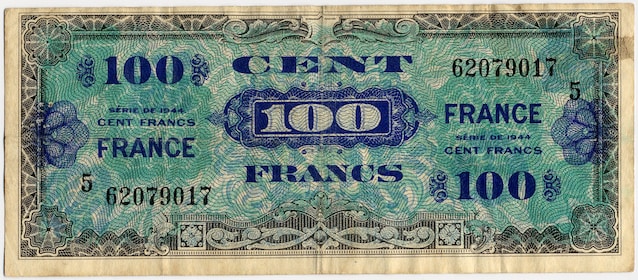 100 Banknote franconal émis par le gouvernement militaire allié en France (Wikimedia Commons)