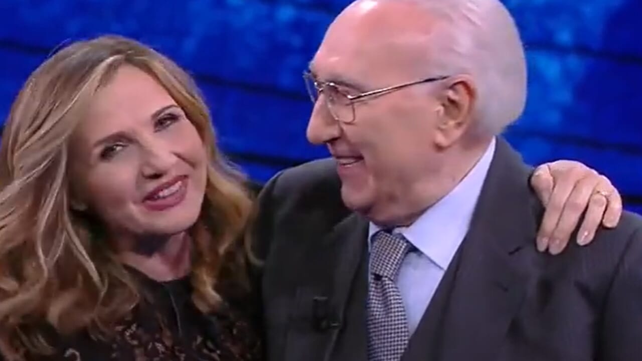 Joyeux anniversaire Lorella. S'il vous plaît, reste toujours un enfant