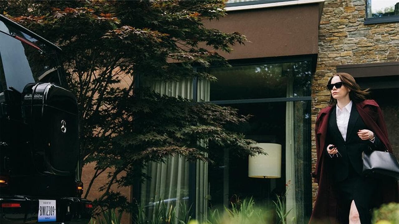 "Bugonia" Avec Emma Stone, c'est un film brillant sur le complot