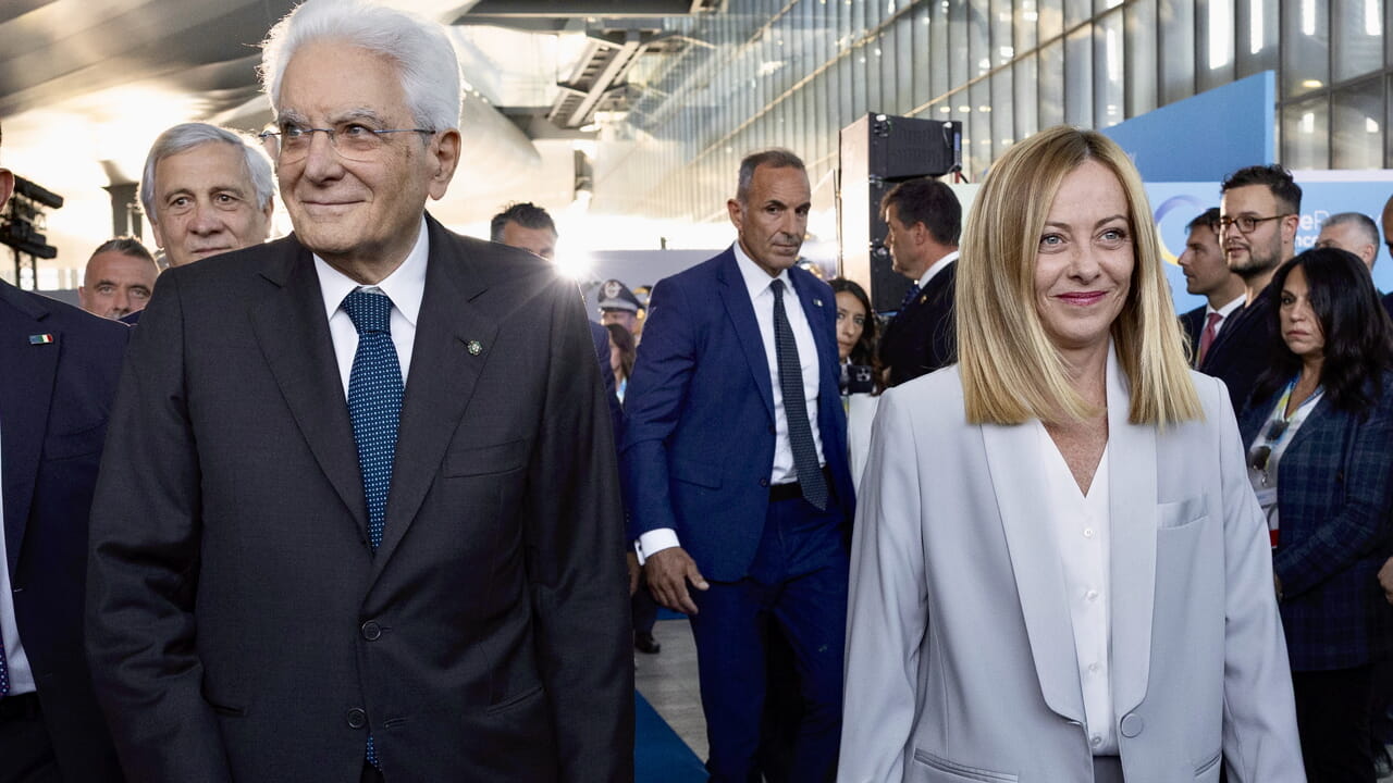 Parce que Giorgia Meloni et Bignami ont raison : Garofani était à un dîner rom