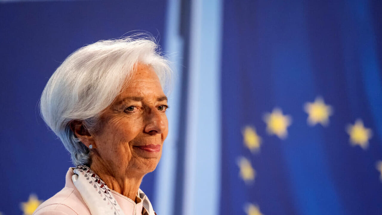 La BCE laisse ses taux d’intérêt inchangés et relève ses estimations du PIB de la zone euro
