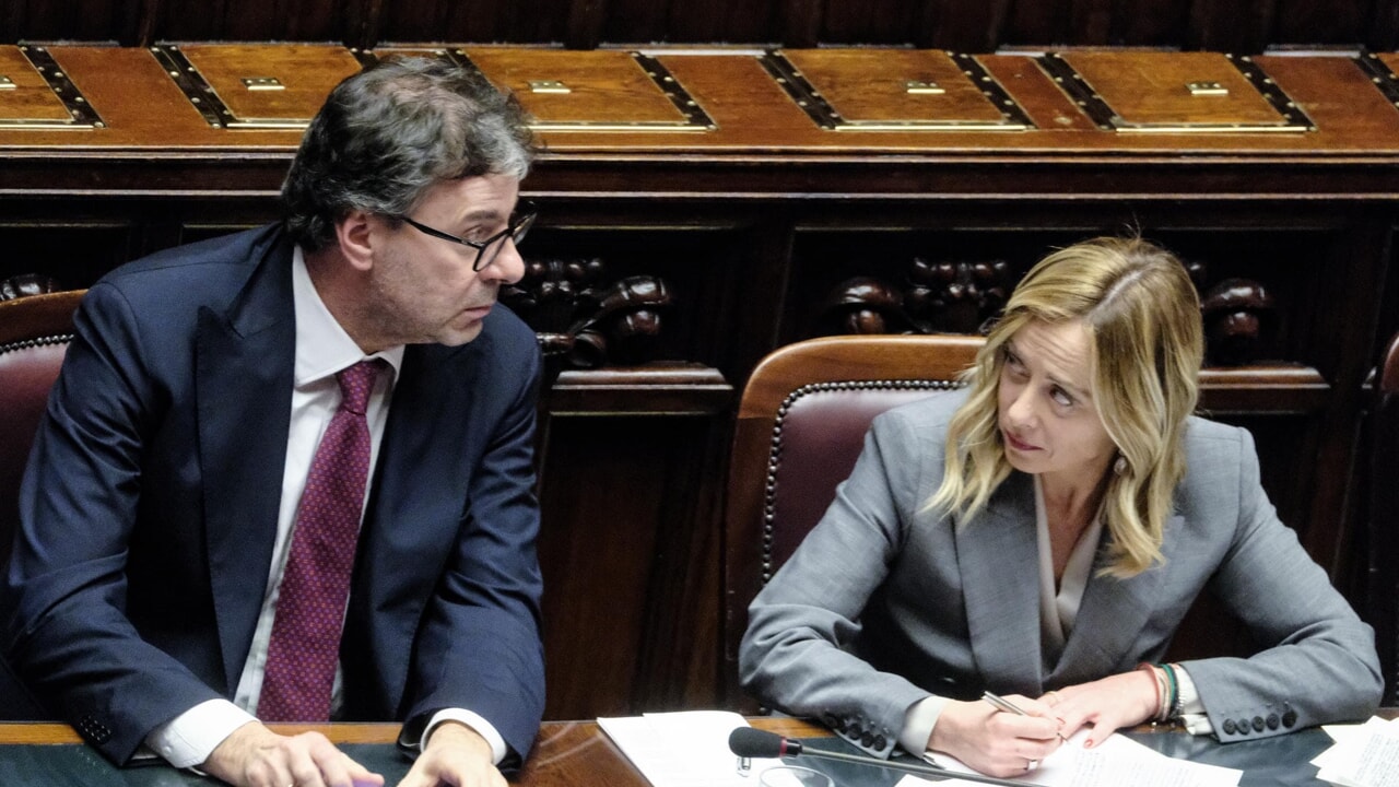 Nouvel arrêt de la BCE sur les réserves d'or de la Banque d'Italie, Giorgetti va droit au but : "Nous allons clarifier"