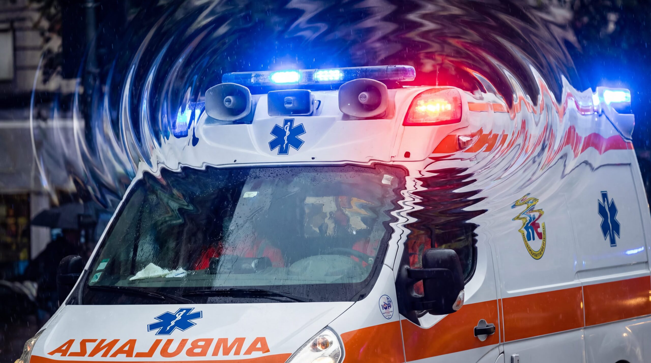 Parce que les sirènes d'ambulance font « Nino Nino » et changent de son lorsqu'elles passent : l'effet Doppler